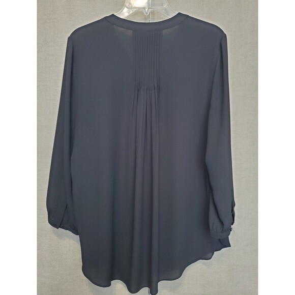 NYDJ Black Pleat Back Button-Up Shirt Size Medium - Picture 4 of 4